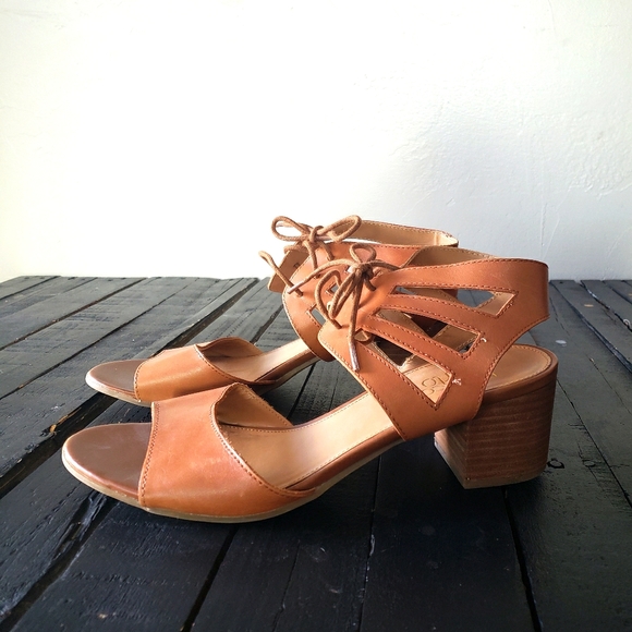 Franco Sarto Shoes - Franco Sarto Cognac Tan Heels Blocked Heel Tie Top